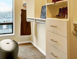 custom-walk-in-closets-front